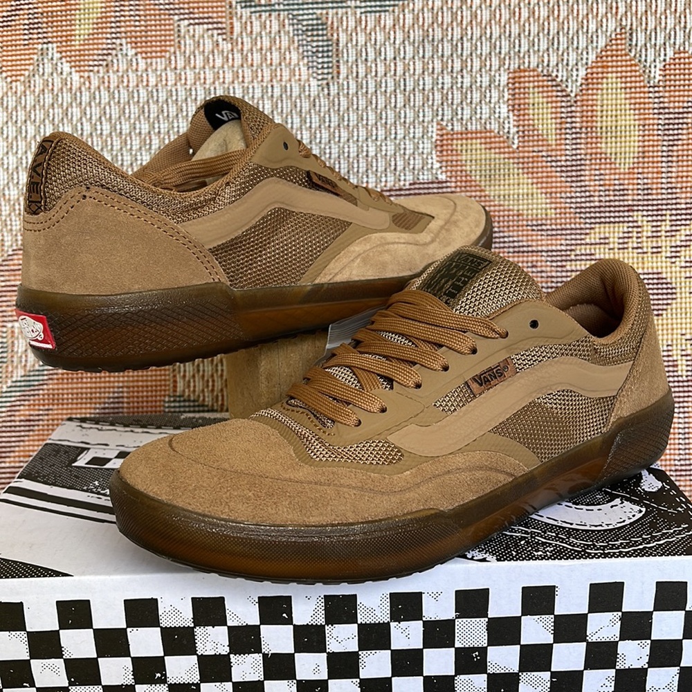 Vans Men’s Ave
Tobacco/Gum
VN0A5JIBLV9
Sneakers - Picture 9 of 16